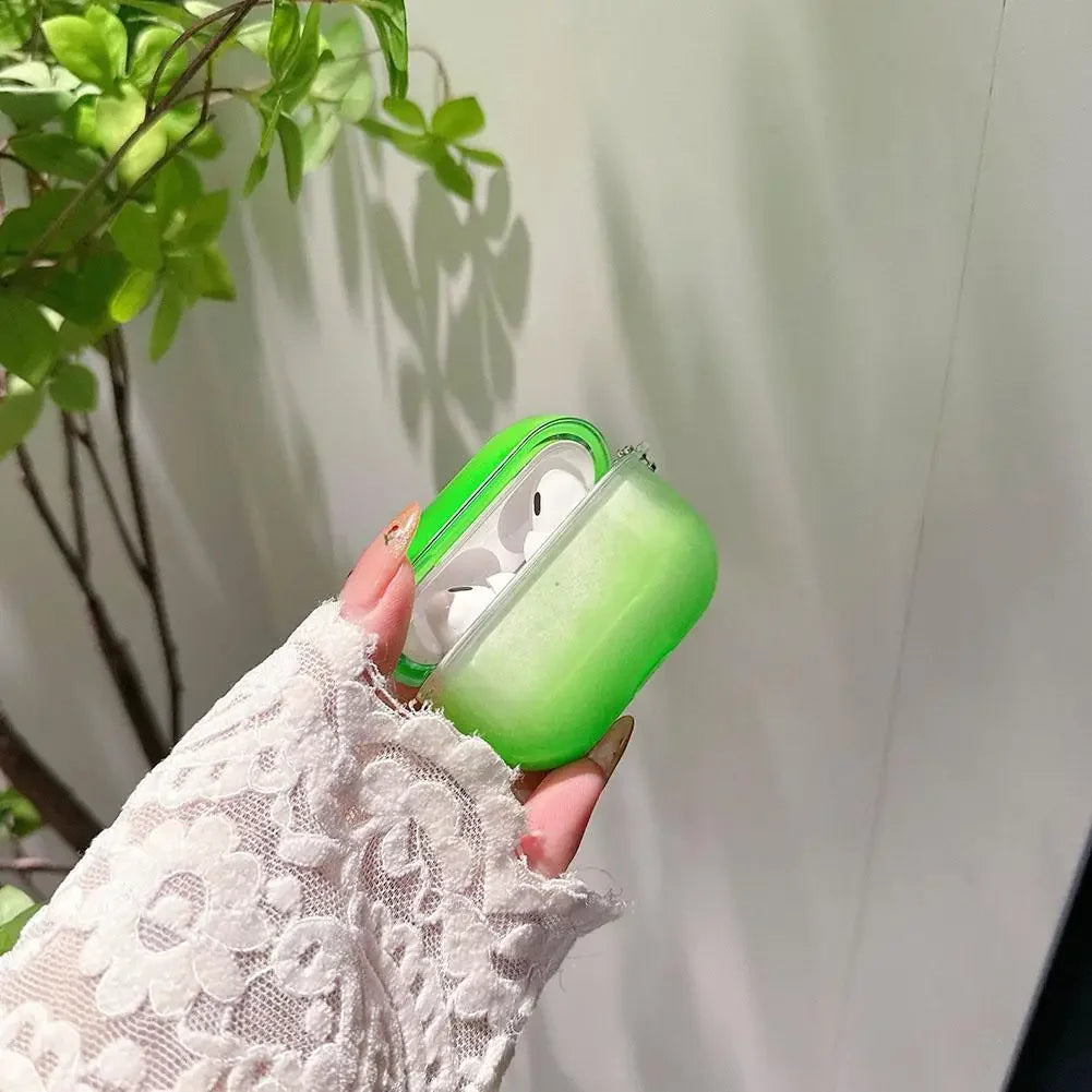 Apple AirPods 4 ケース